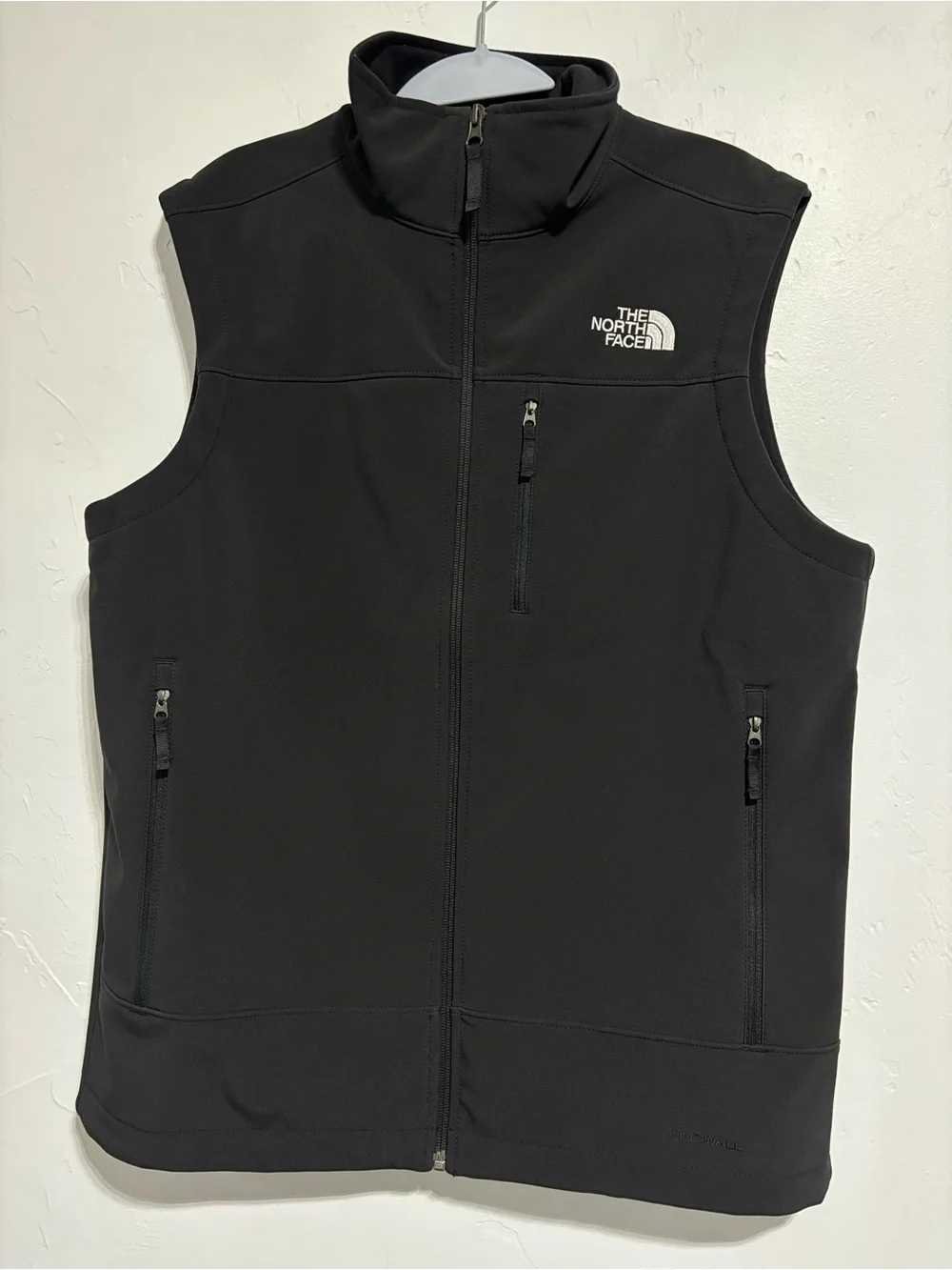 The North Face Black Softshell Vest Jacket Men's Medium Full Zip Winter Fall